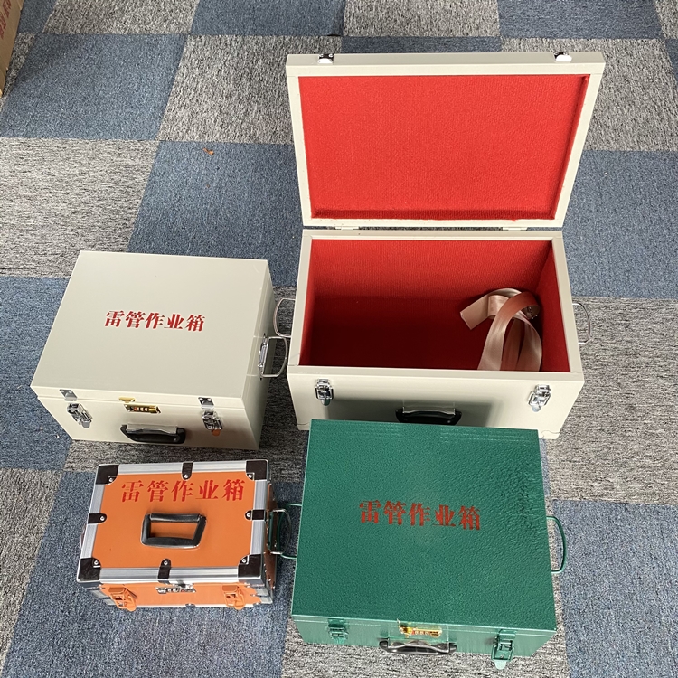 畅好乡爆破工程作业箱如何选择？玻璃钢与传统材质的全面对比